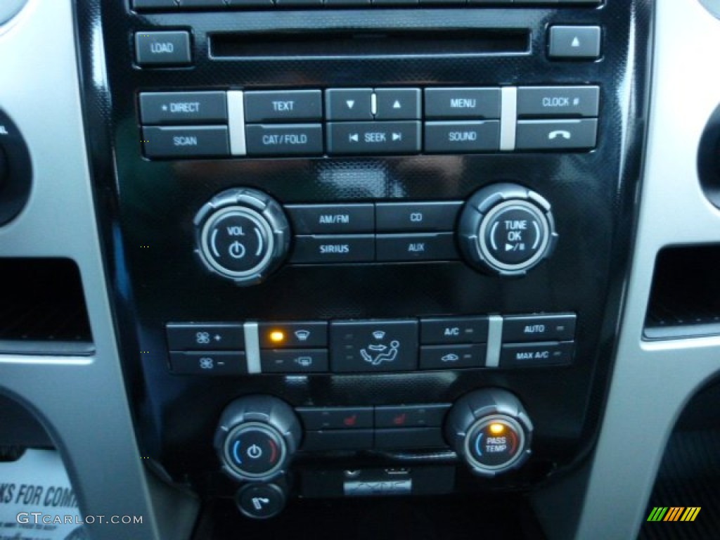 2011 Ford F150 FX4 SuperCrew 4x4 Controls Photo #74319968