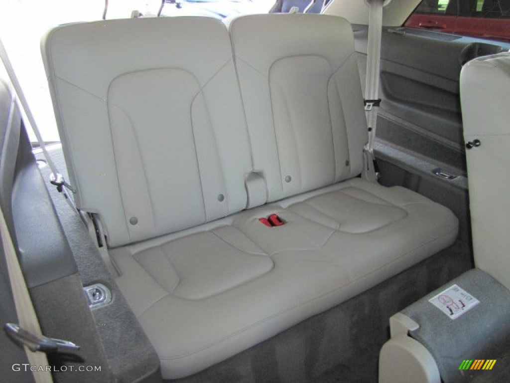 2010 Audi Q7 3.0 TDI quattro Interior Color Photos