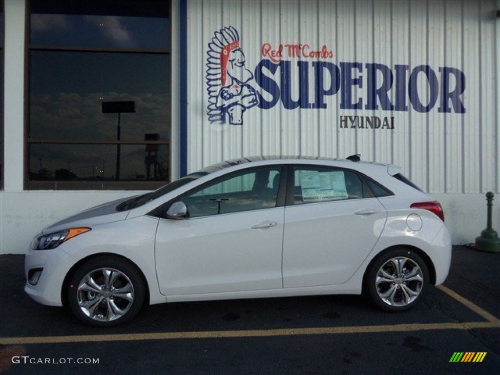 2013 Elantra GT - Monaco White / Beige photo #6