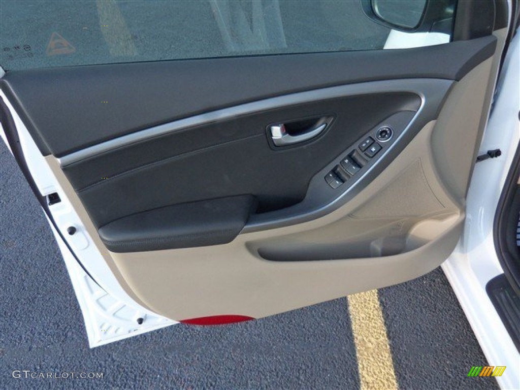 2013 Elantra GT - Monaco White / Beige photo #9
