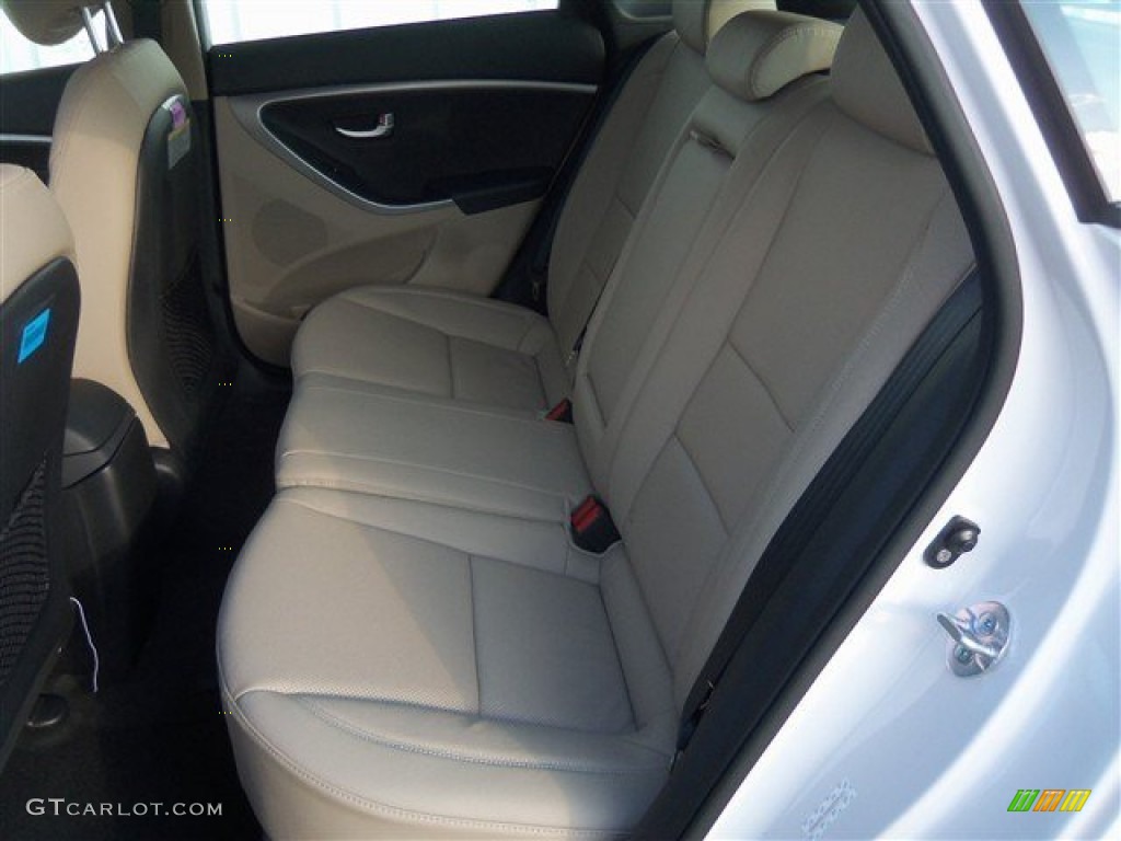 2013 Elantra GT - Monaco White / Beige photo #13