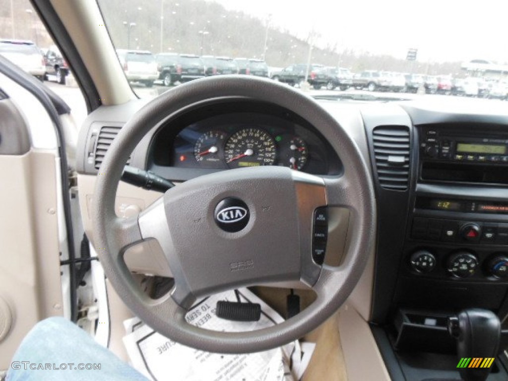 2005 Kia Sorento LX 4WD Beige Steering Wheel Photo #74322763