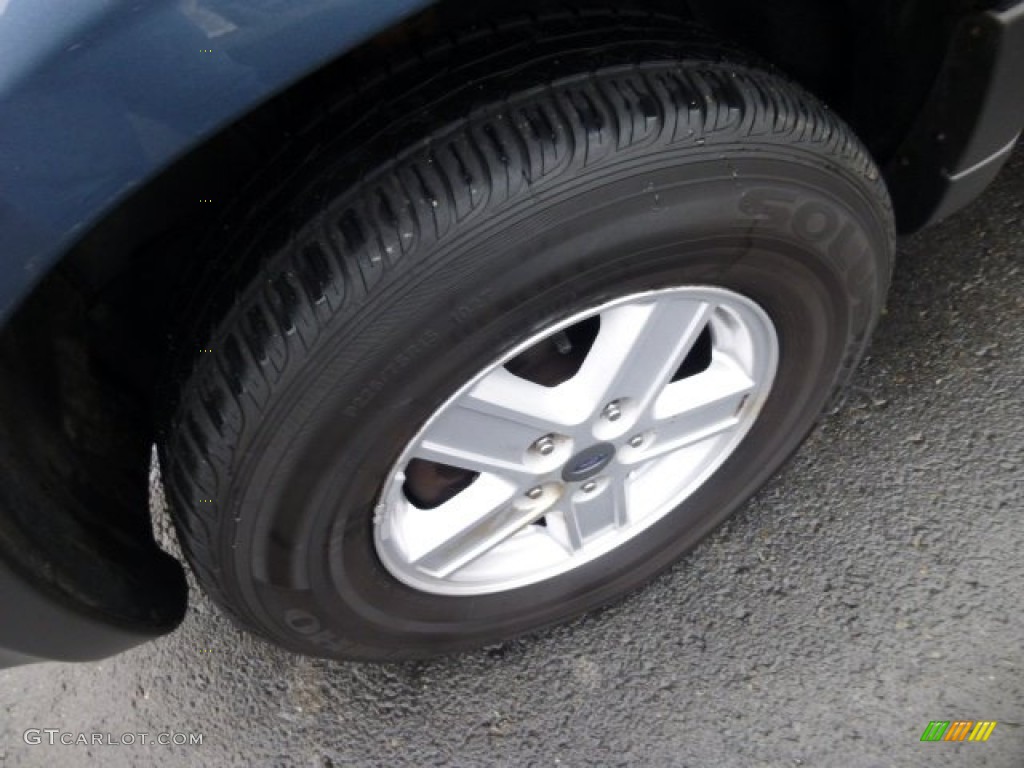 2005 Ford Escape XLS Wheel Photo #74323400
