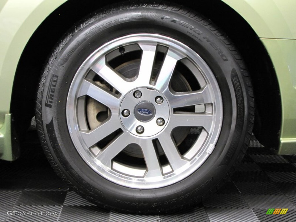2005 Ford Mustang GT Premium Coupe Wheel Photo #74324123