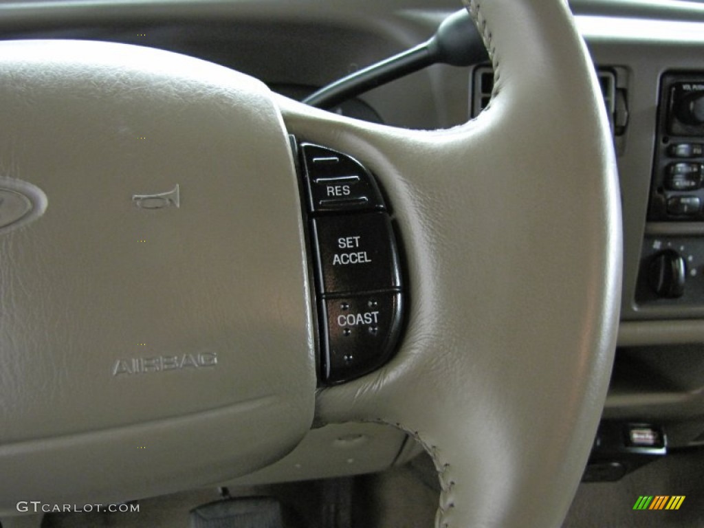 2001 Ford F250 Super Duty Lariat Super Crew 4x4 Controls Photo #74324681