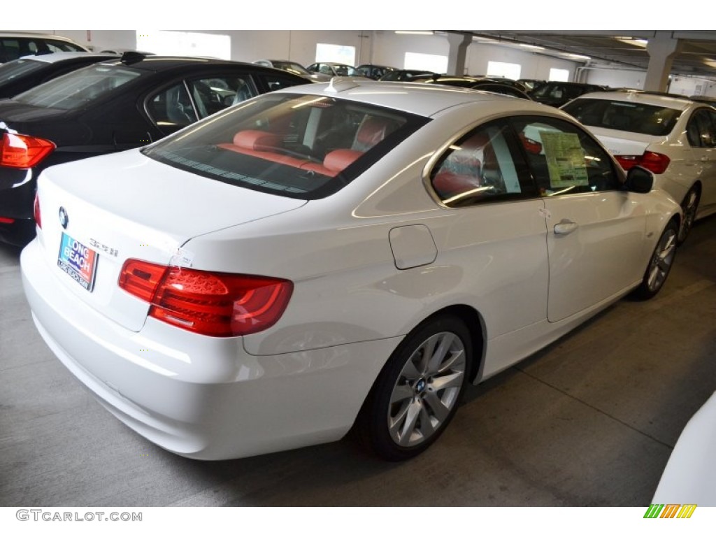 2013 3 Series 328i Coupe - Alpine White / Coral Red/Black photo #4