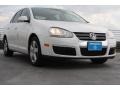 Candy White 2009 Volkswagen Jetta SE Sedan