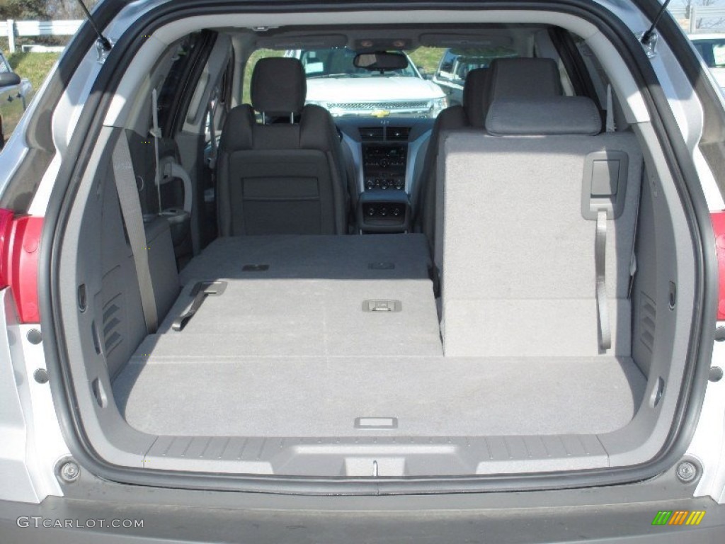 2011 Traverse LS - Silver Ice Metallic / Dark Gray/Light Gray photo #22