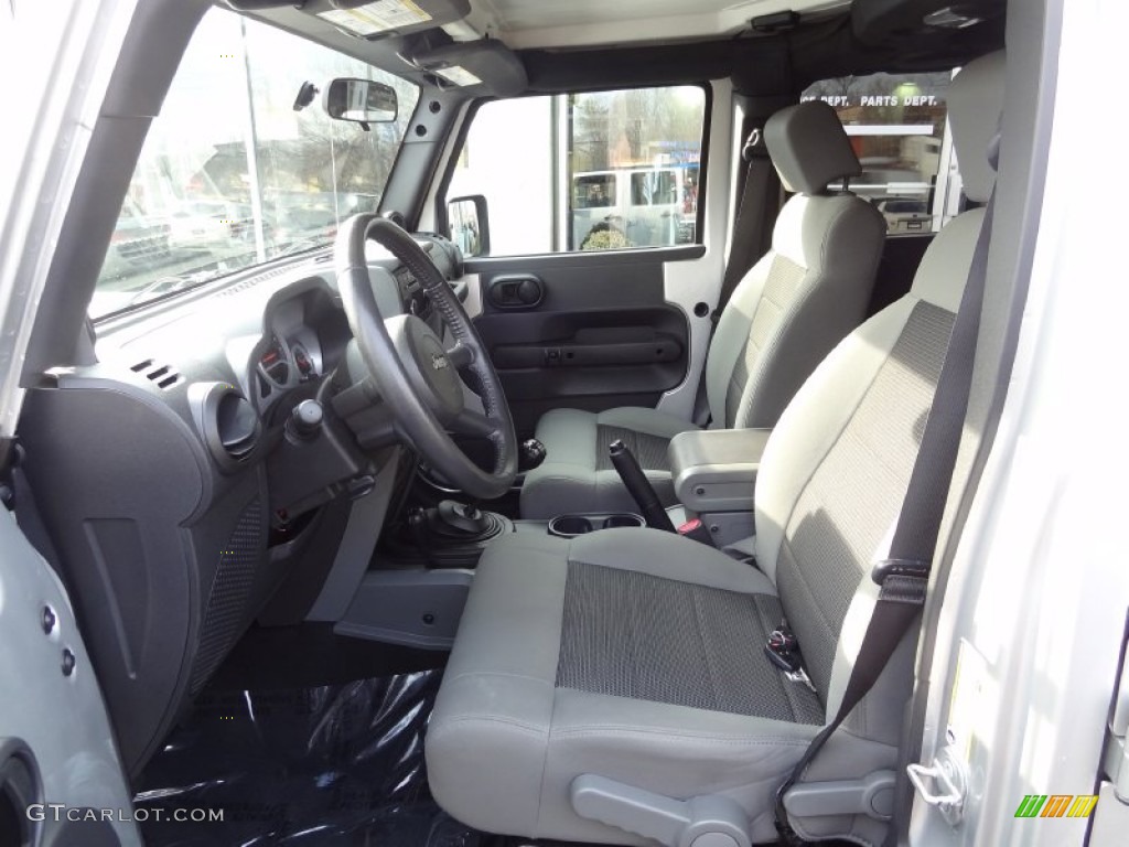 2006 Wrangler Rubicon 4x4 - Bright Silver Metallic / Dark Slate Gray photo #13