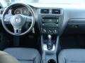Black - Jetta SE Sedan Photo No. 8