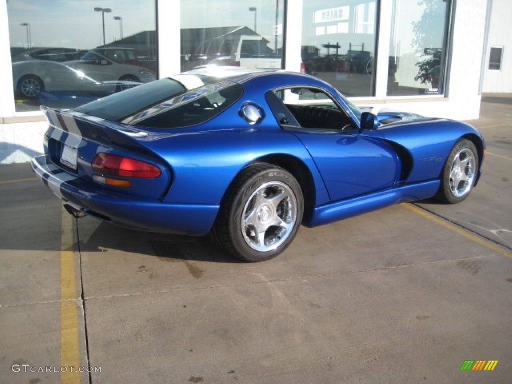 1997 Viper GTS - GTS Blue Pearl / Black photo #11