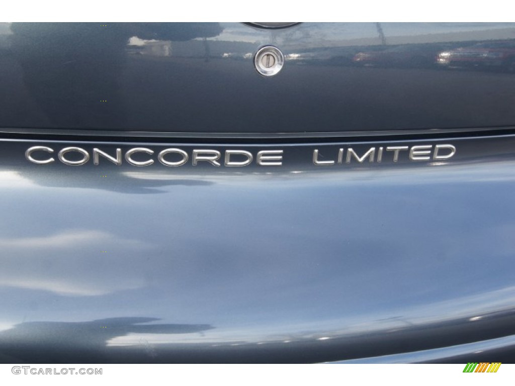 2002 Chrysler Concorde Limited Marks and Logos Photos