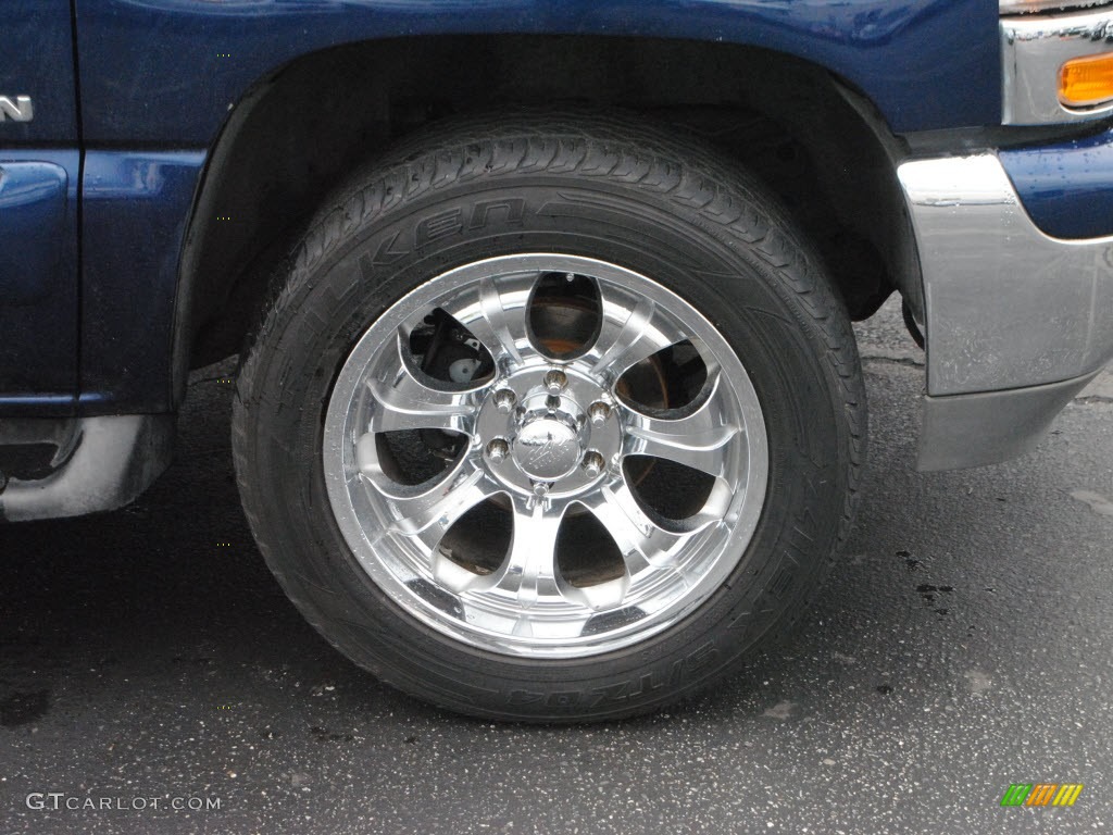2003 GMC Yukon Standard Yukon Model Wheel Photo #74338675