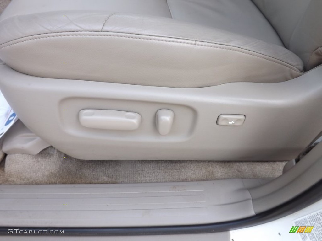 2005 4Runner Limited - Natural White / Taupe photo #14