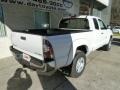 Super White - Tacoma V6 SR5 Access Cab 4x4 Photo No. 2