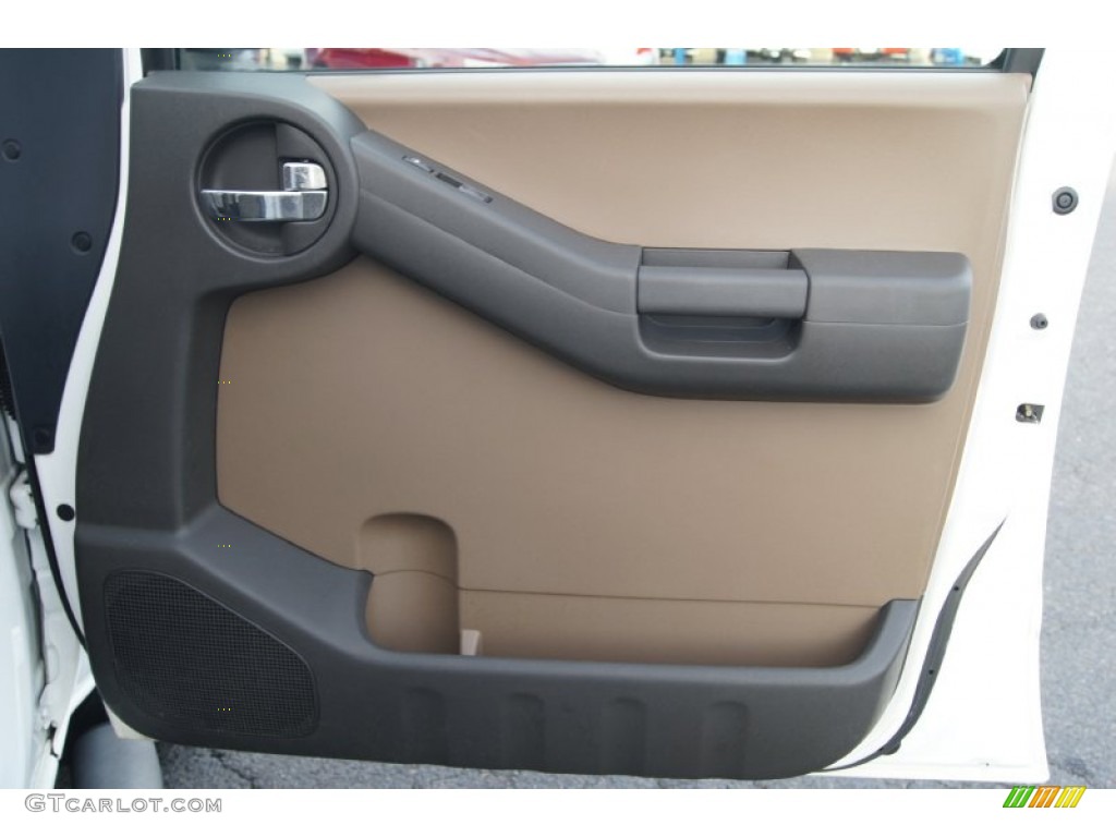 2005 Nissan Xterra S 4x4 Door Panel Photos