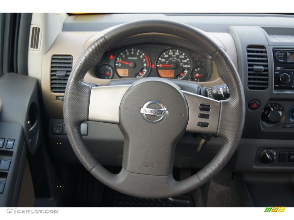 2005 Nissan Xterra S 4x4 Desert/Graphite Steering Wheel Photo #74340932
