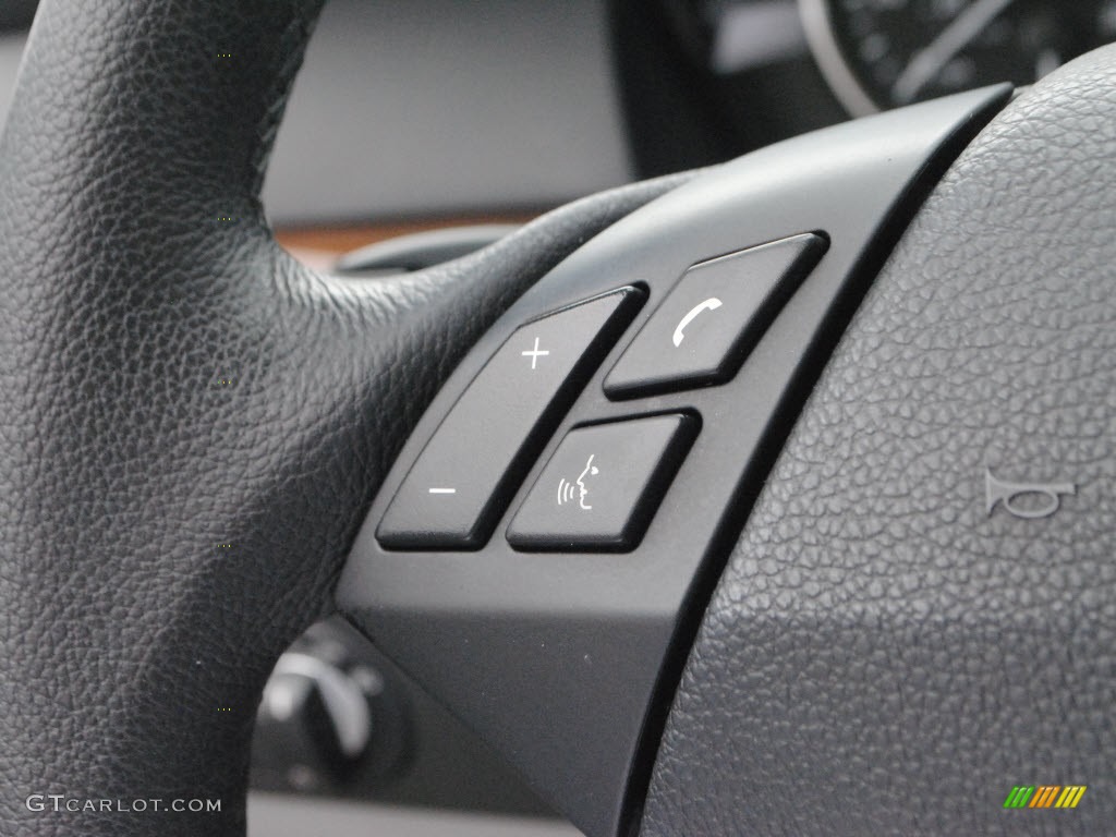 2010 BMW 5 Series 528i Sedan Controls Photo #74341481