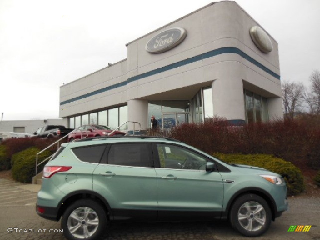 2013 Escape SE 1.6L EcoBoost 4WD - Frosted Glass Metallic / Charcoal Black photo #1