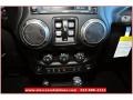 Black - Wrangler Unlimited Sahara 4x4 Photo No. 29