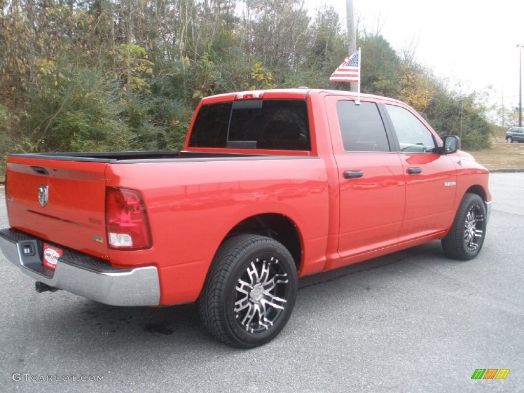 2009 Ram 1500 SLT Crew Cab - Flame Red / Dark Slate/Medium Graystone photo #3