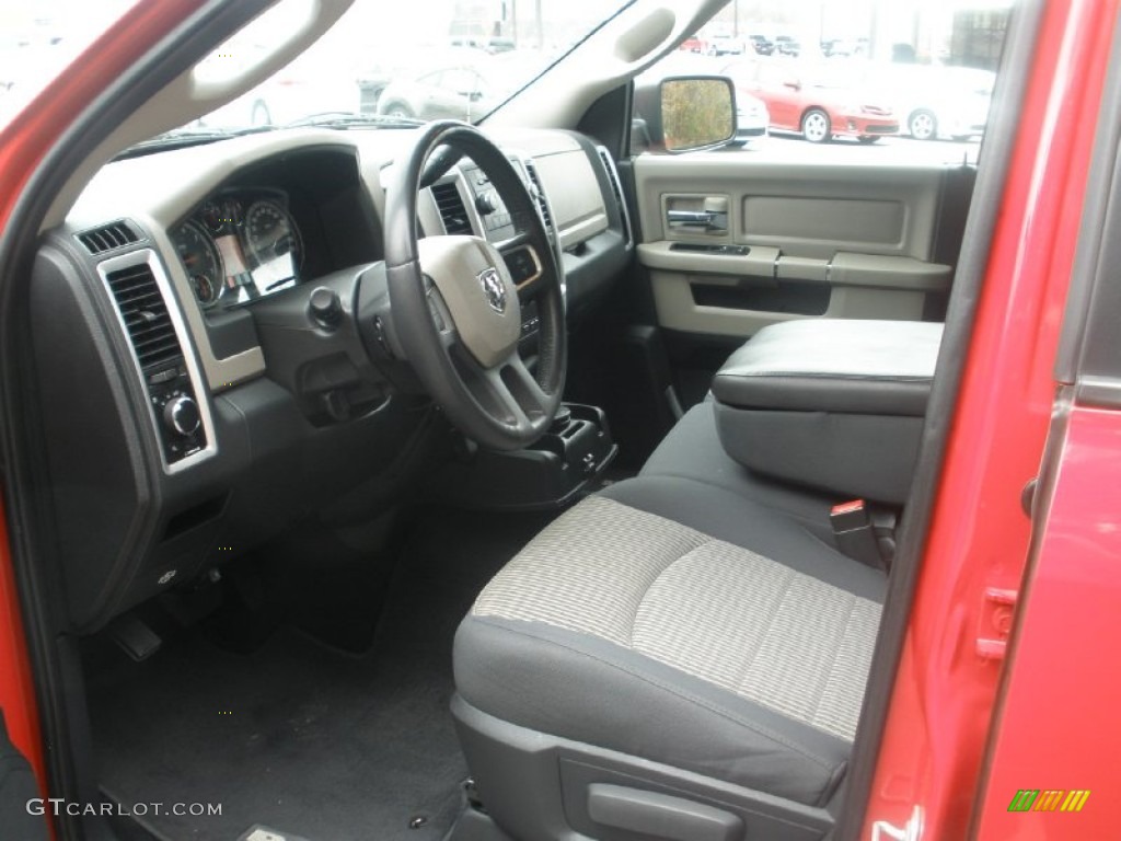 2009 Ram 1500 SLT Crew Cab - Flame Red / Dark Slate/Medium Graystone photo #5