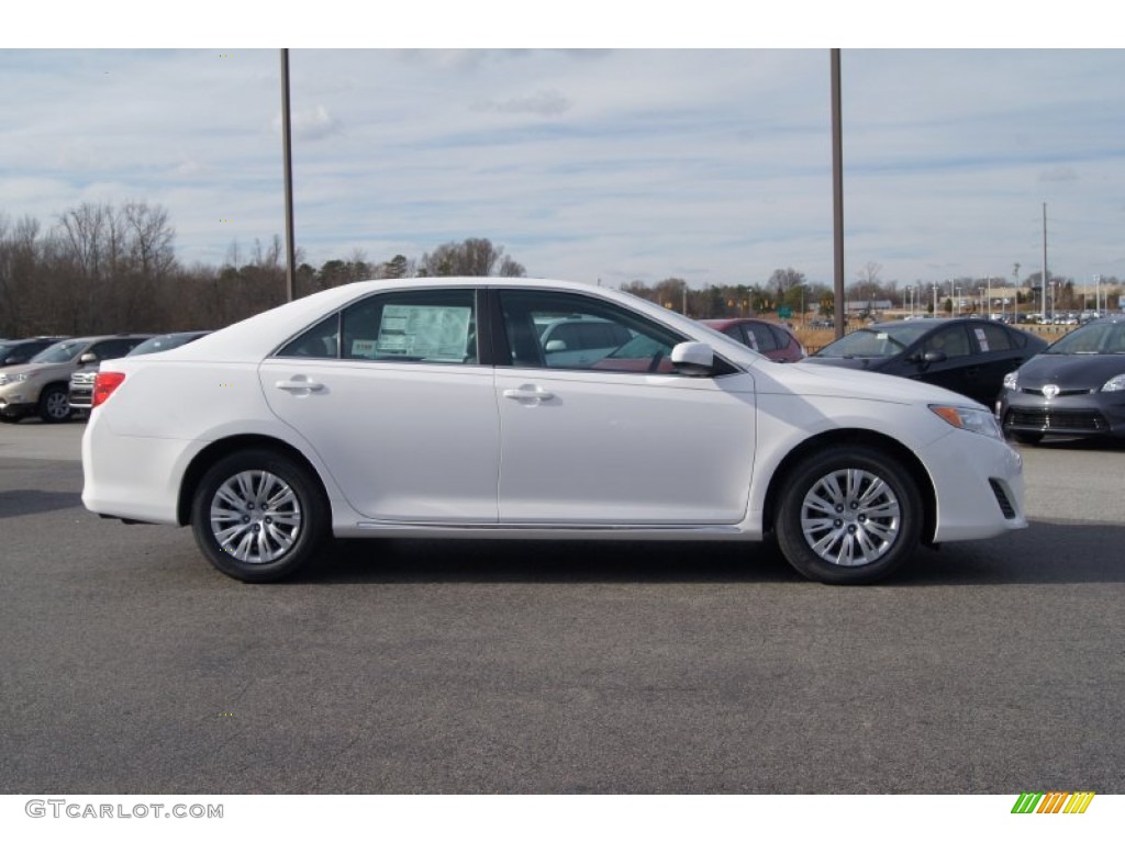 2012 Camry LE - Super White / Ash photo #6