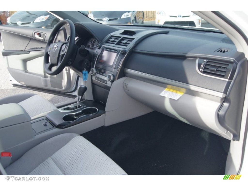 2012 Camry LE - Super White / Ash photo #16