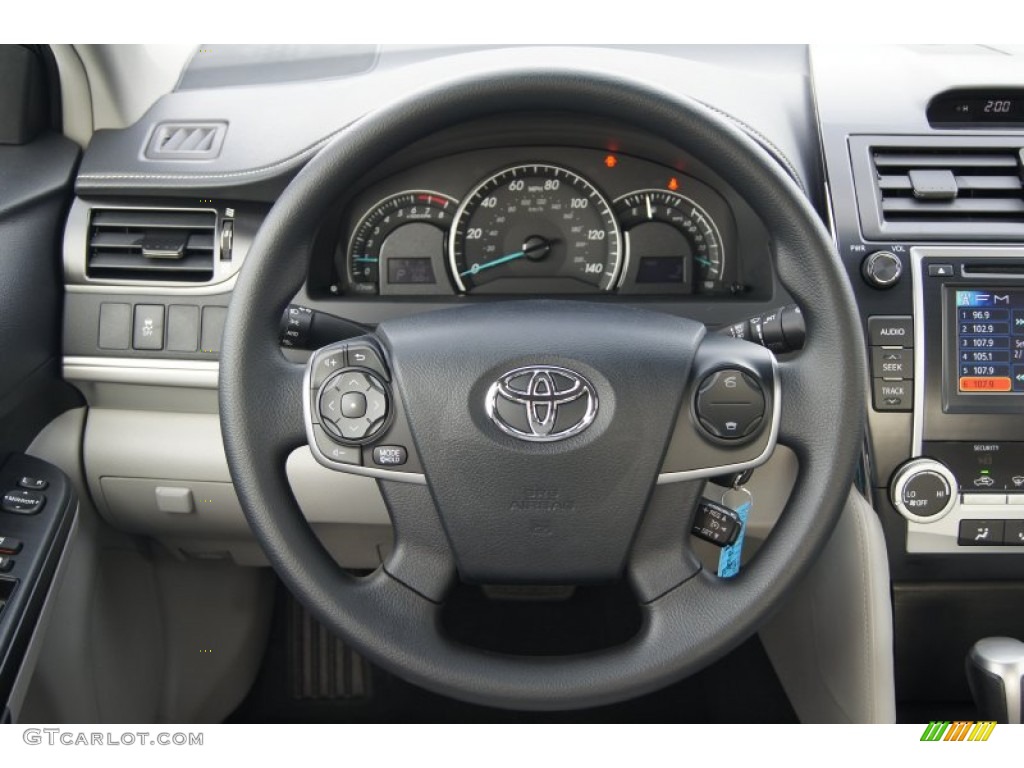 2012 Camry LE - Super White / Ash photo #22