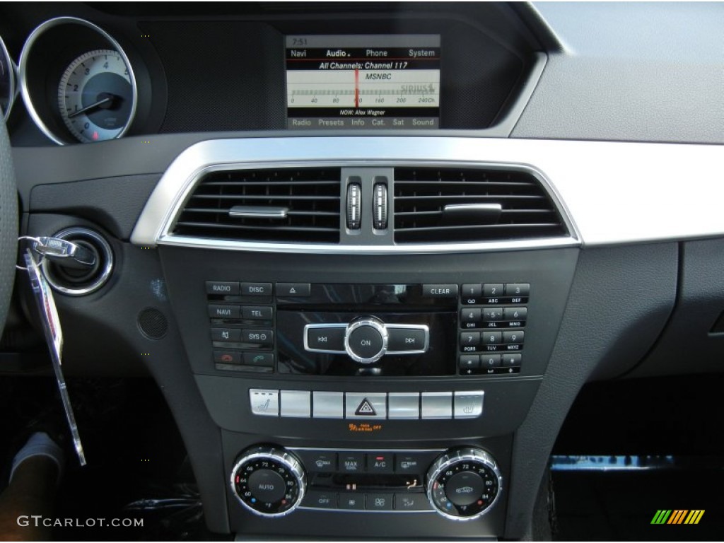 2013 Mercedes-Benz C 250 Sport Controls Photo #74345785