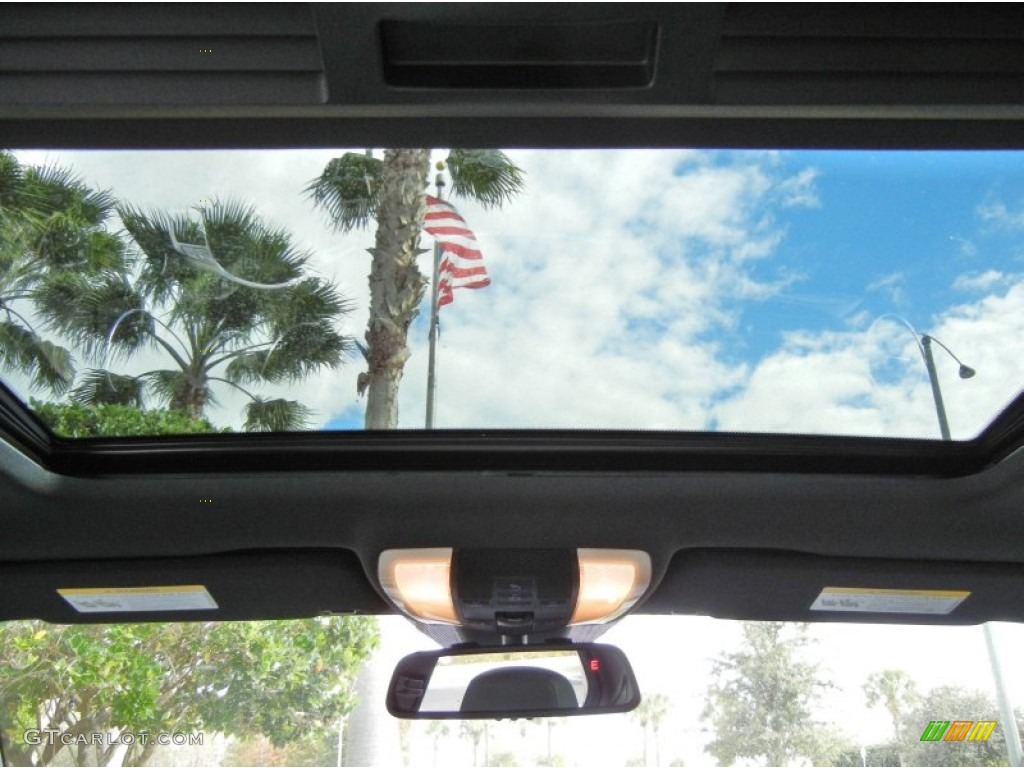 2013 Mercedes-Benz C 250 Sport Sunroof Photo #74346025