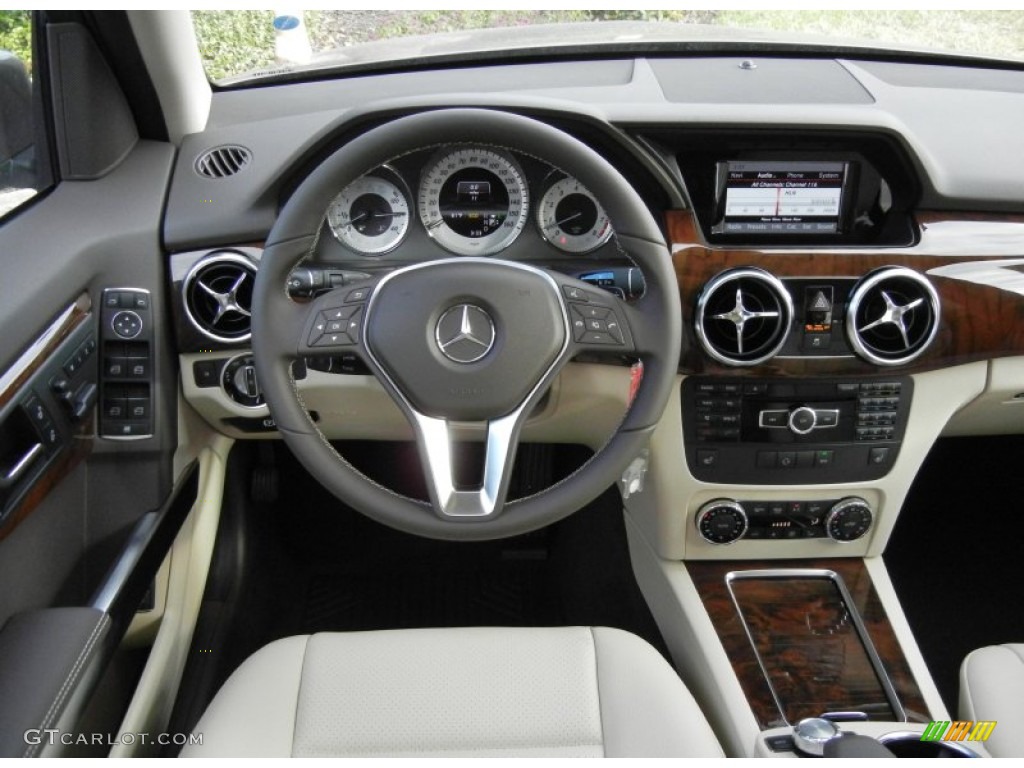 2013 Mercedes-Benz GLK 350 Almond/Mocha Dashboard Photo #74346970
