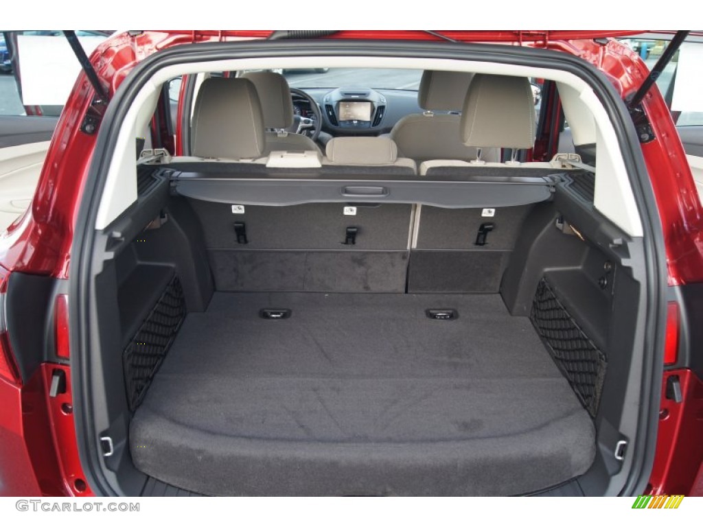 2013 Ford C-Max Hybrid SE Trunk Photo #74347346