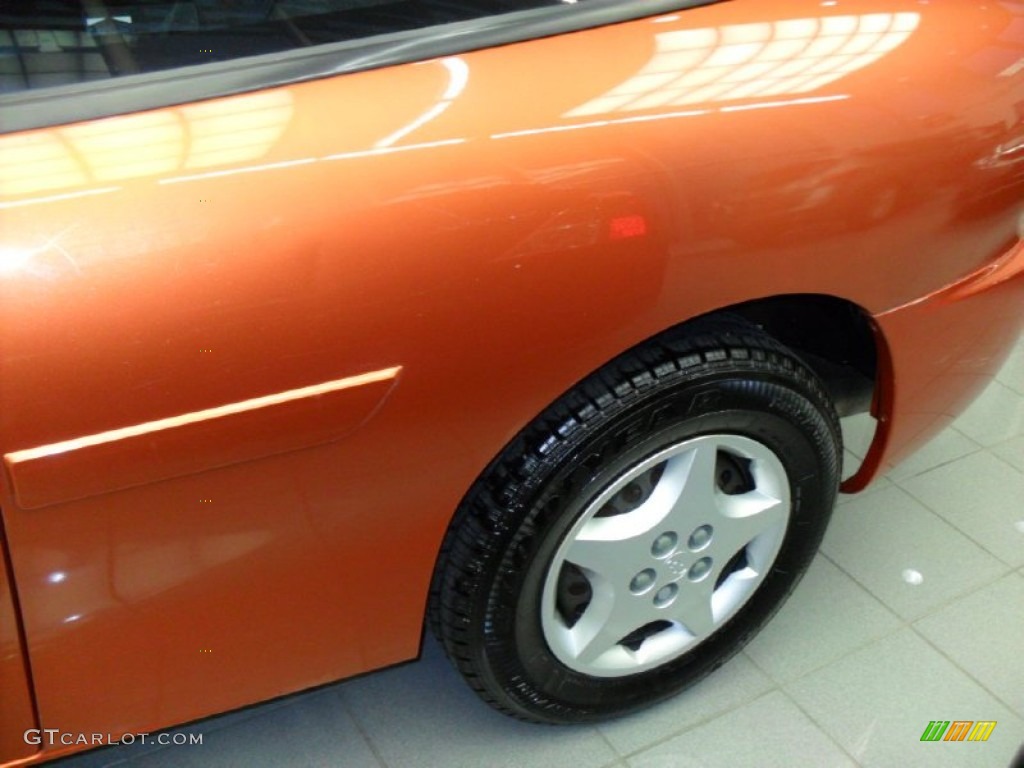 2005 Cavalier Coupe - Sunburst Orange Metallic / Graphite Gray photo #8