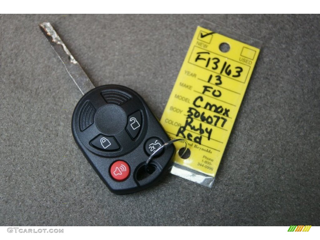 2013 Ford C-Max Hybrid SE Keys Photos