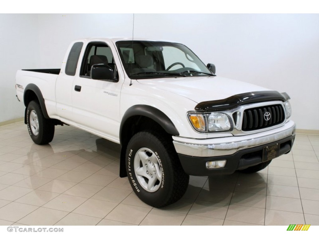 2004 Tacoma V6 TRD Xtracab 4x4 - Super White / Charcoal photo #1