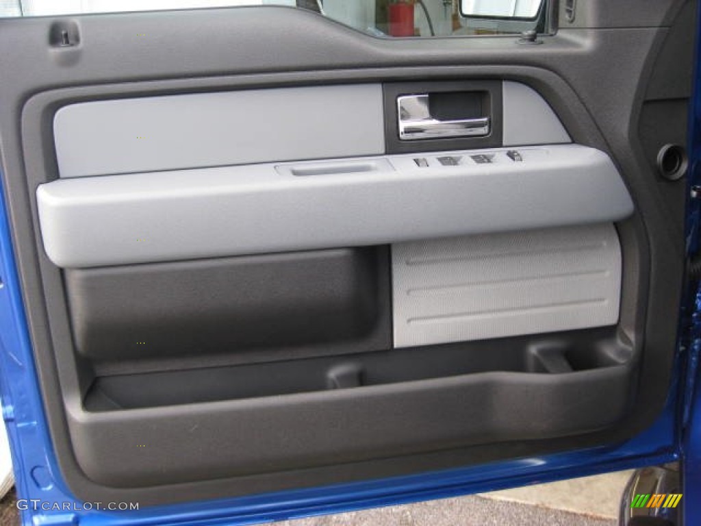 2013 Ford F150 STX SuperCab 4x4 Steel Gray Door Panel Photo #74348762