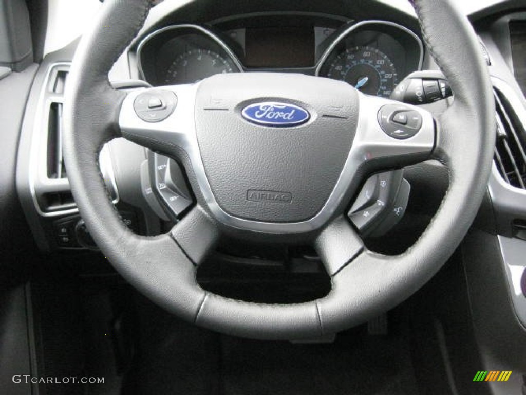 2013 Ford Focus Titanium Sedan Charcoal Black Steering Wheel Photo #74349901
