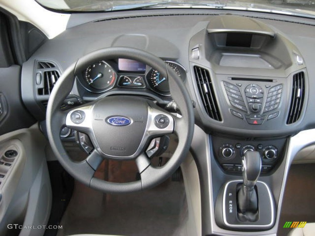 2013 Ford Escape SE 2.0L EcoBoost Medium Light Stone Dashboard Photo #74350366