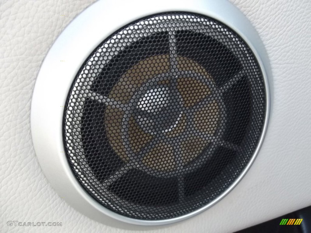 2008 BMW M6 Convertible Audio System Photos