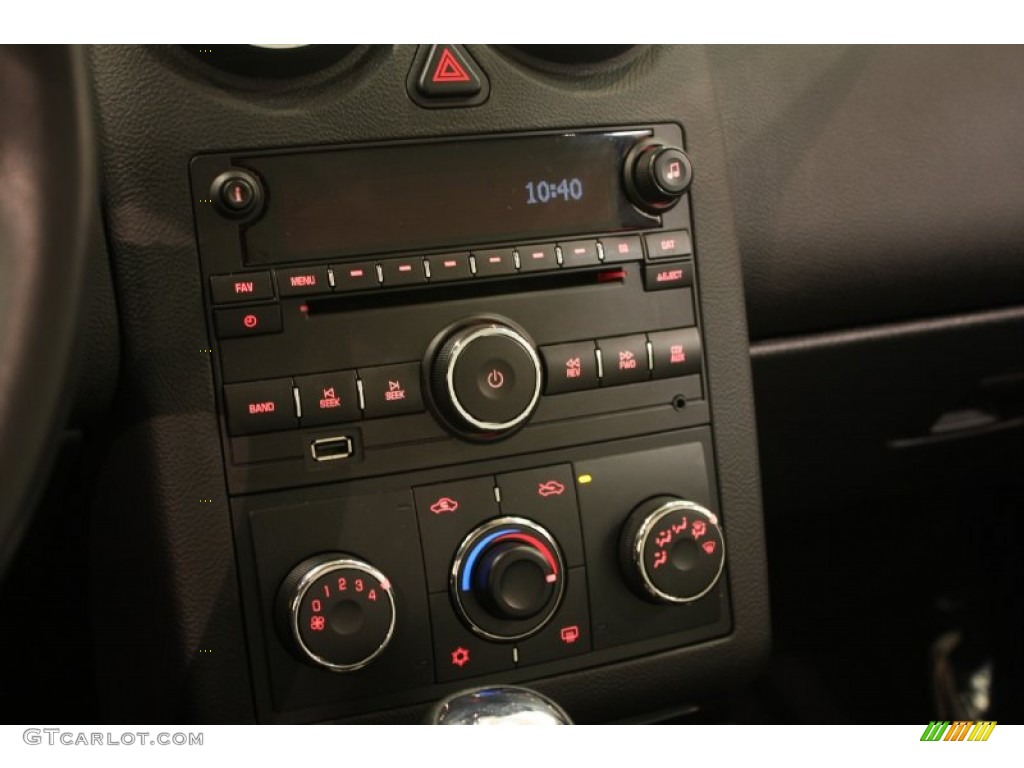 2010 Pontiac G6 GT Sedan Controls Photo #74350751