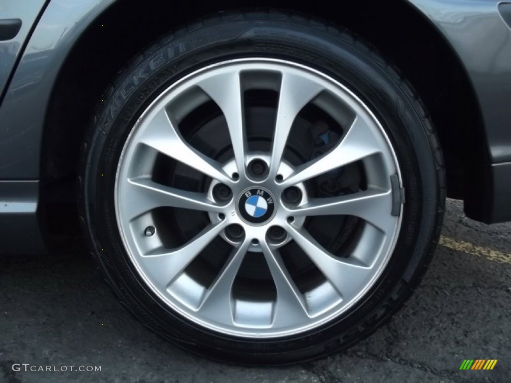 2003 BMW 3 Series 330xi Sedan Wheel Photo #74351073
