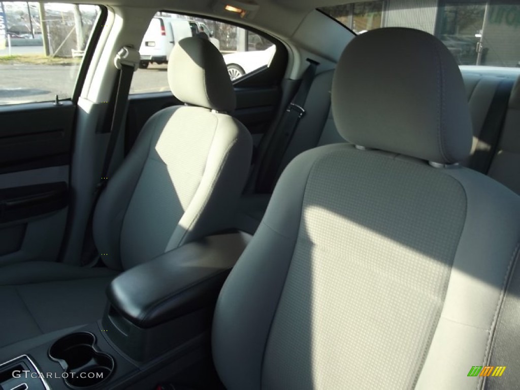 2008 Charger SE - Cool Vanilla Clear Coat / Dark Slate Gray photo #11