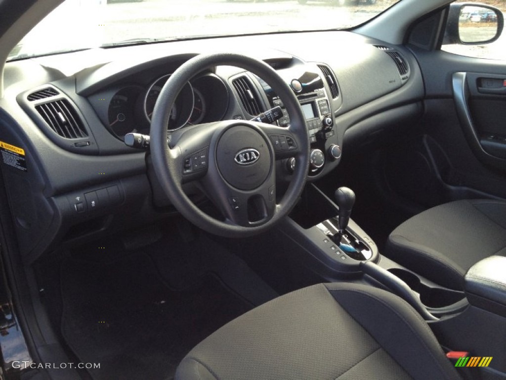 Black Interior 2010 Kia Forte Koup EX Photo #74353784