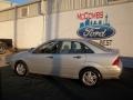 2004 CD Silver Metallic Ford Focus SE Sedan  photo #8