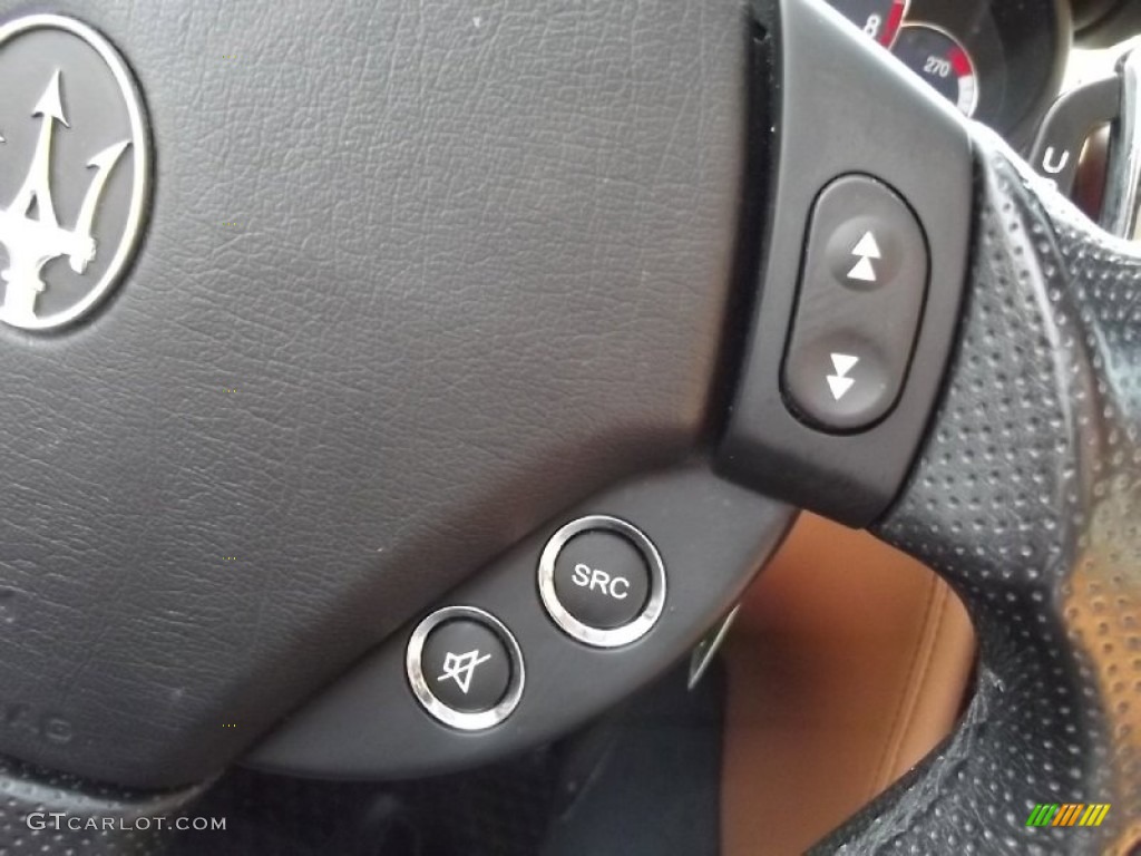 2007 Maserati Quattroporte Sport GT Controls Photo #74355428