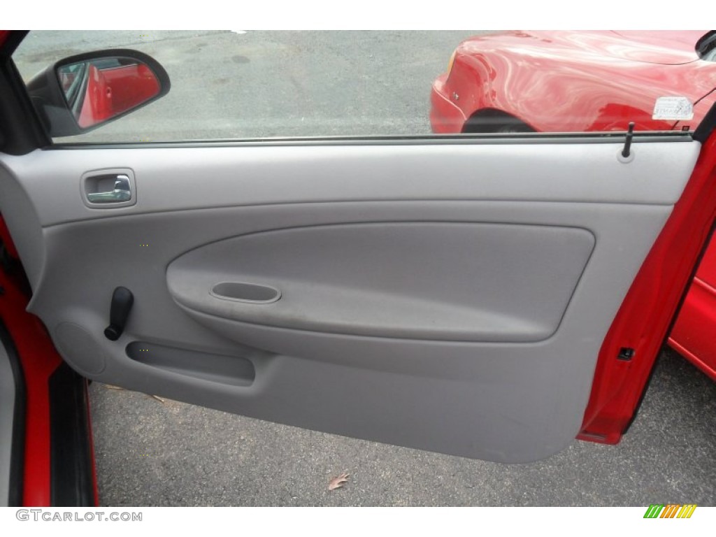 2006 Chevrolet Cobalt LS Coupe Gray Door Panel Photo #74356685