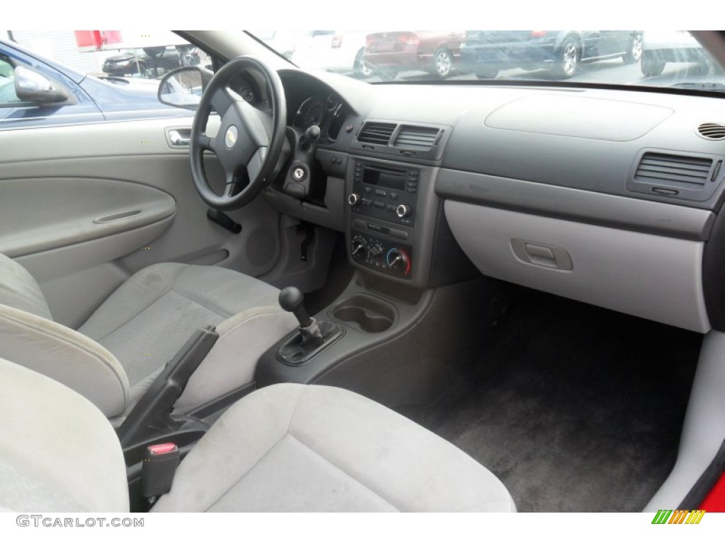 2006 Chevrolet Cobalt LS Coupe Gray Dashboard Photo #74356727