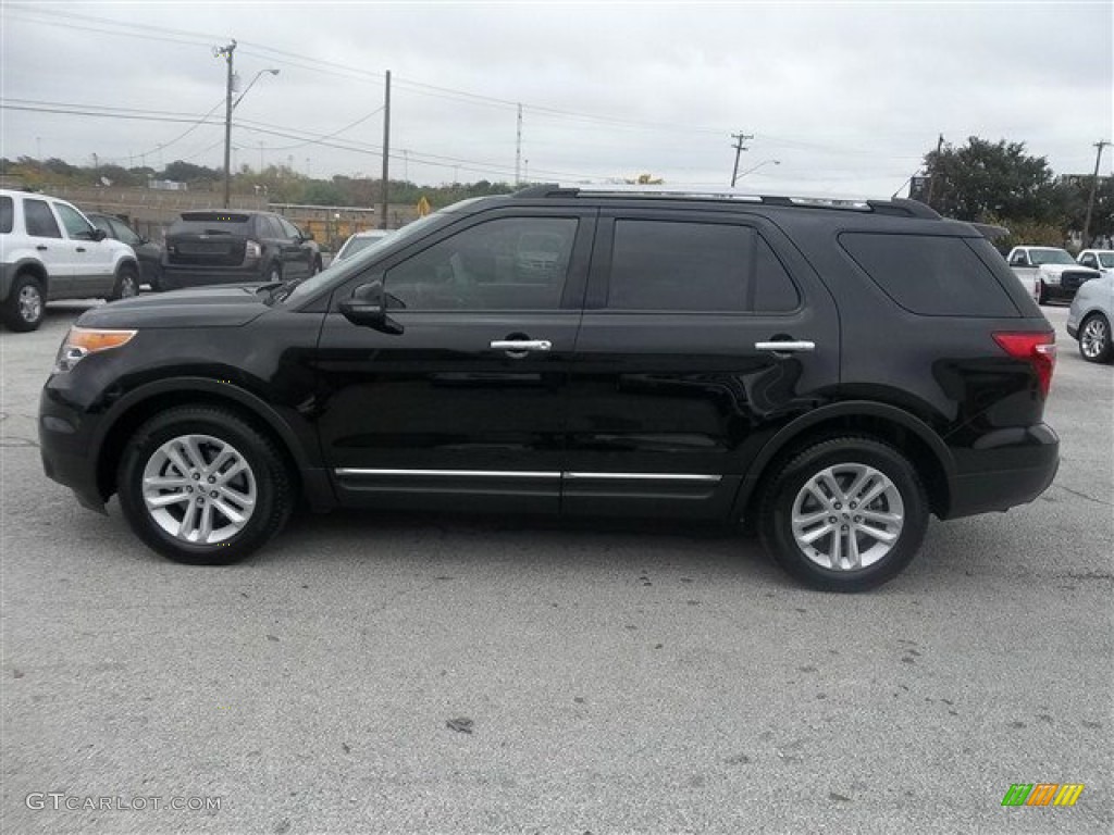 2012 Explorer XLT EcoBoost - Black / Charcoal Black photo #6