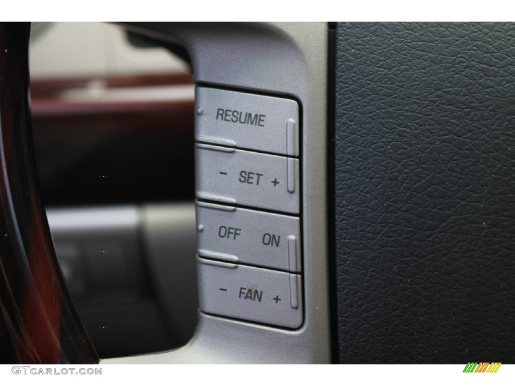 2007 Lincoln MKZ Sedan Controls Photo #74360844